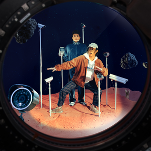 女人偷拍自感自摸黄色片
